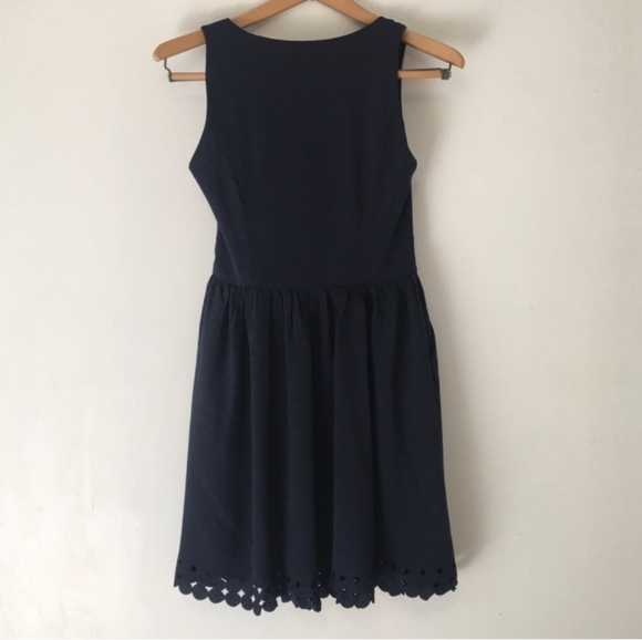 Altar'd State Shift Dress XS Sleeveless Scoop Laser Cutout Neck Blue Left Zip - Picture 2 of 7